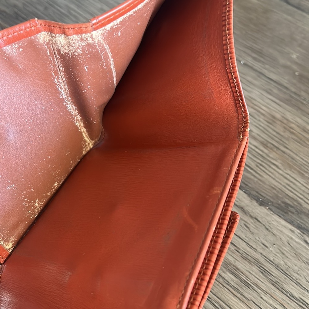 LV Cognac Epi Dual Snap Wallet - Picture 9 of 16